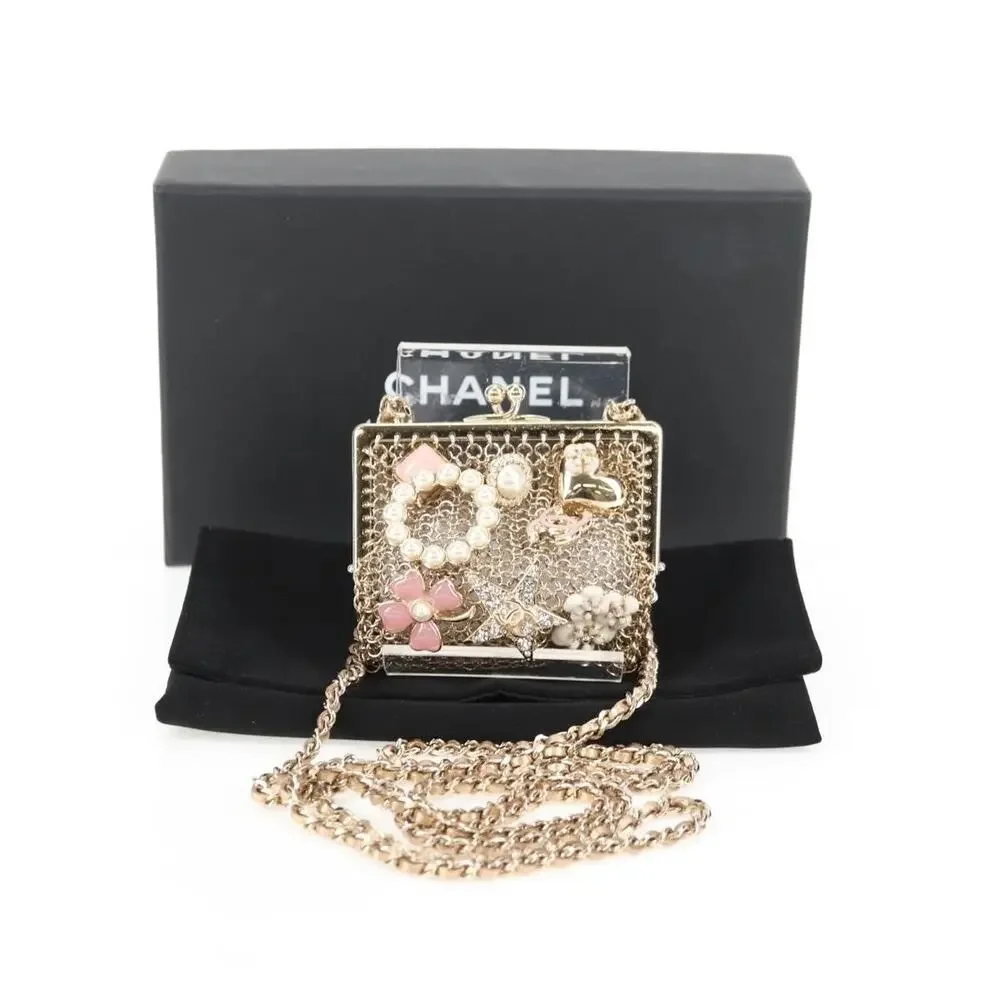 CHANEL height width